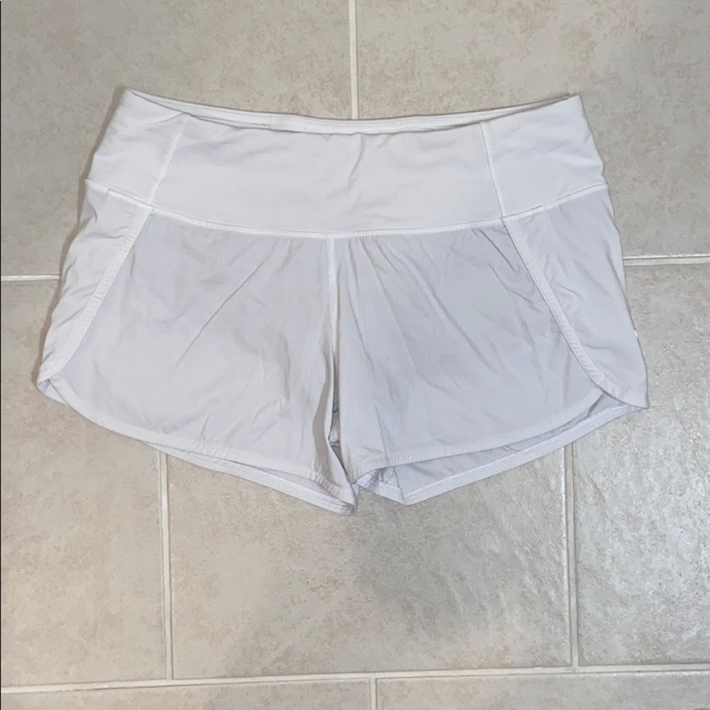 white lulu shorts!